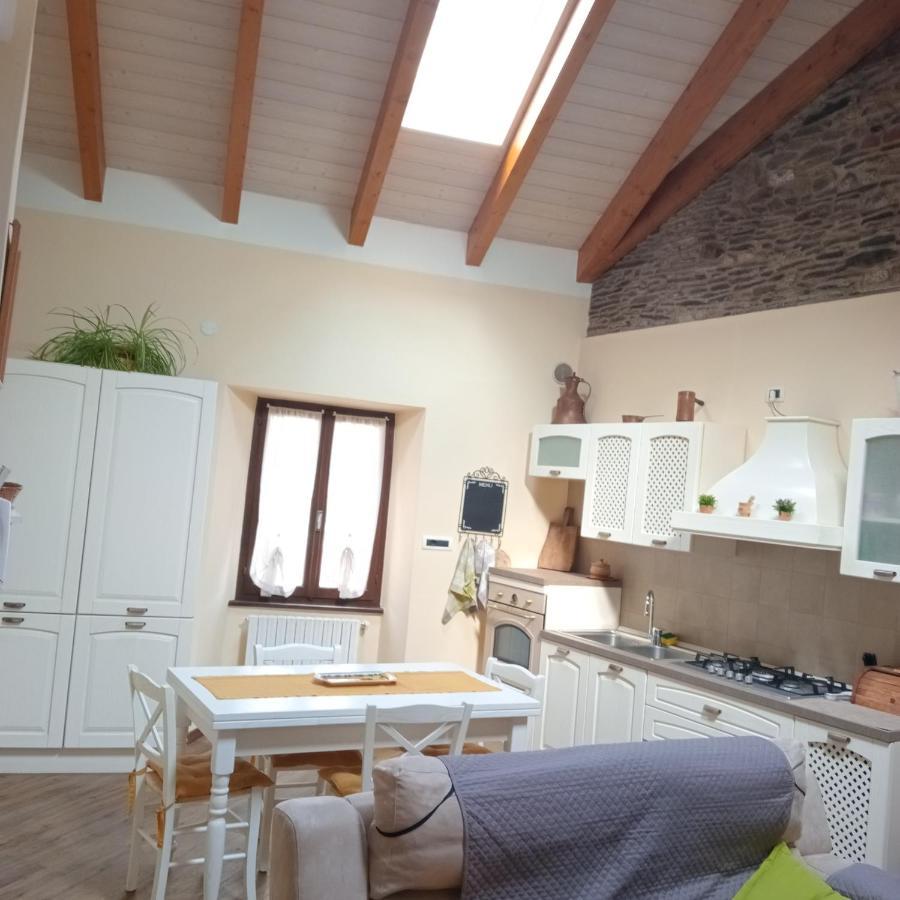 Casa Di Dario Pettenasco Exterior foto